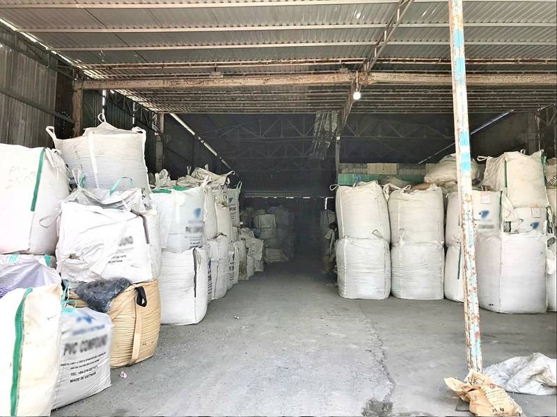 Thu mua, thanh lý, xử lý, tái chế nhựa